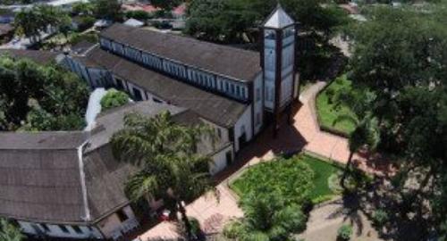 Parque principal de Puerto López